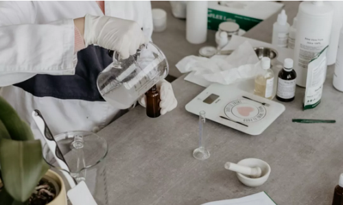 护肤看成分已过时？更机智的年轻人已经这样做！